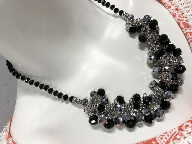 Hovedbilde Memic halskjede sort/grå